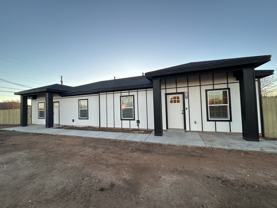 1516 E 27th St #B - Photo 1 of 1