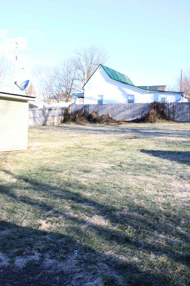 118 Beech St #NA - Photo 3 of 15