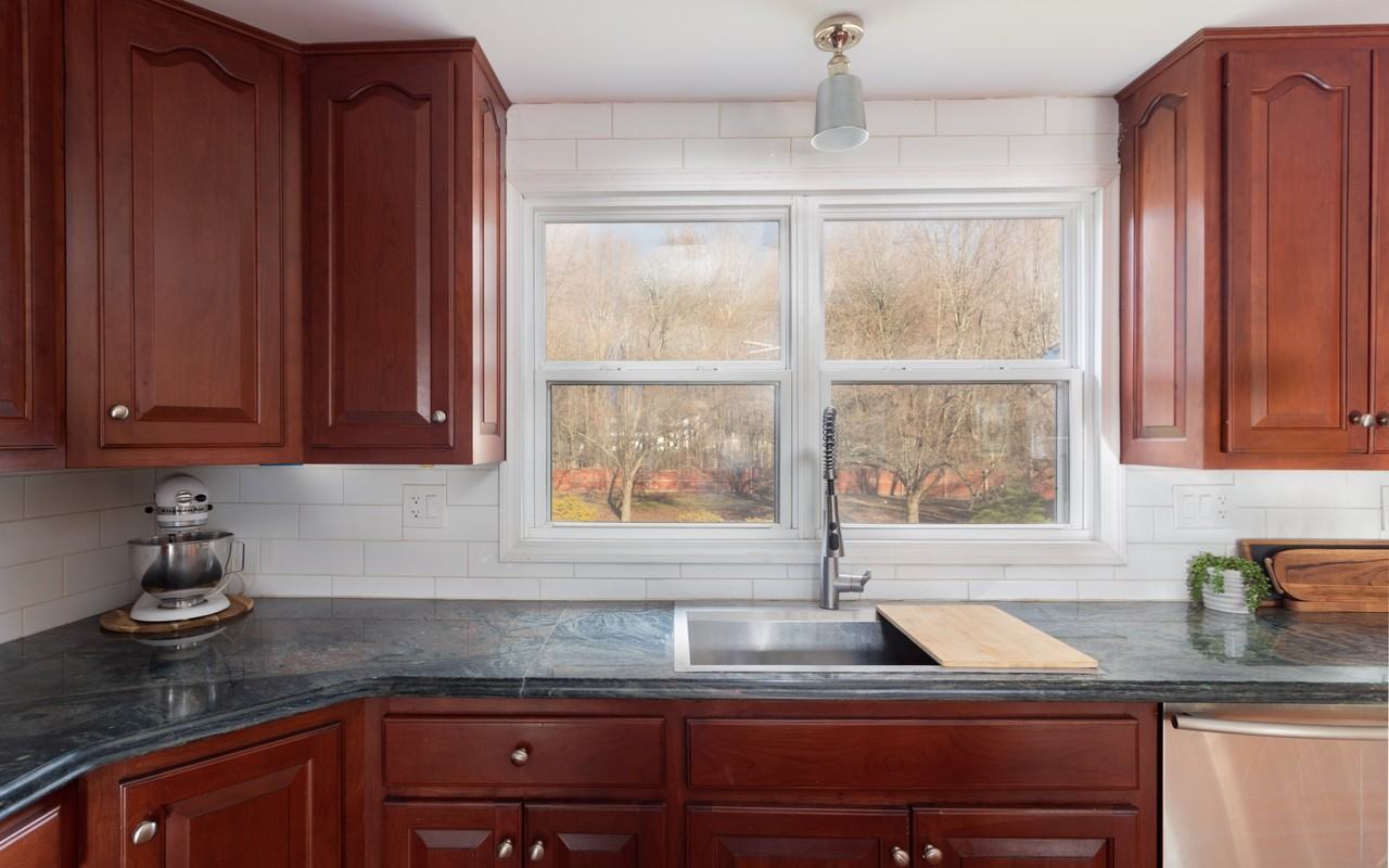 8 Catherine Ln #NA - Photo 4 of 20