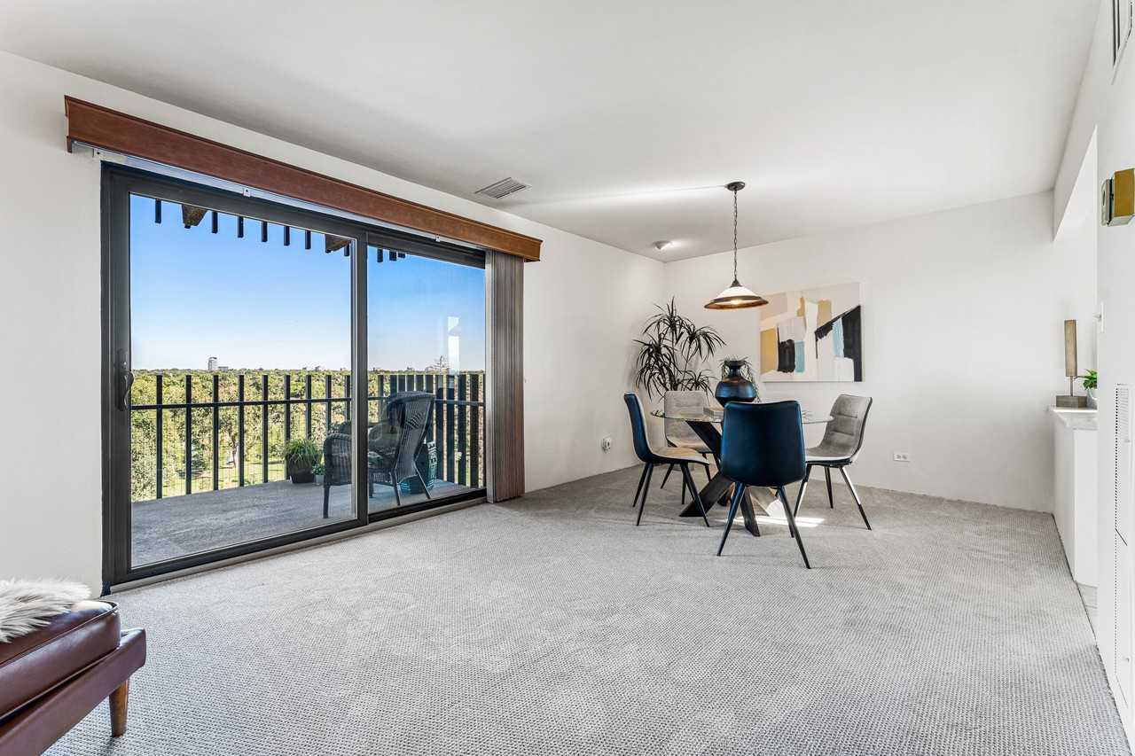 480 South Marion Street Parkway #1006 - Photo 7 of 40