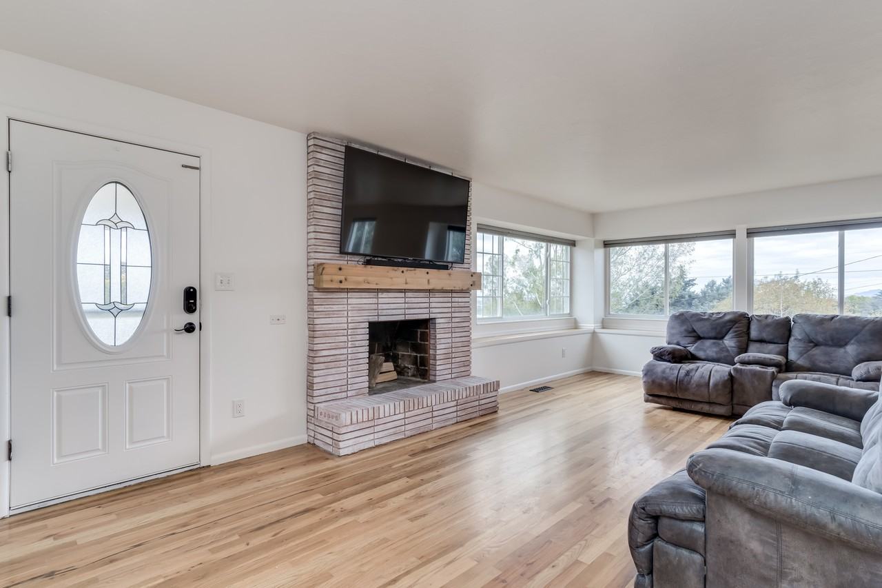 602 Hislop Dr #NA - Photo 6 of 26