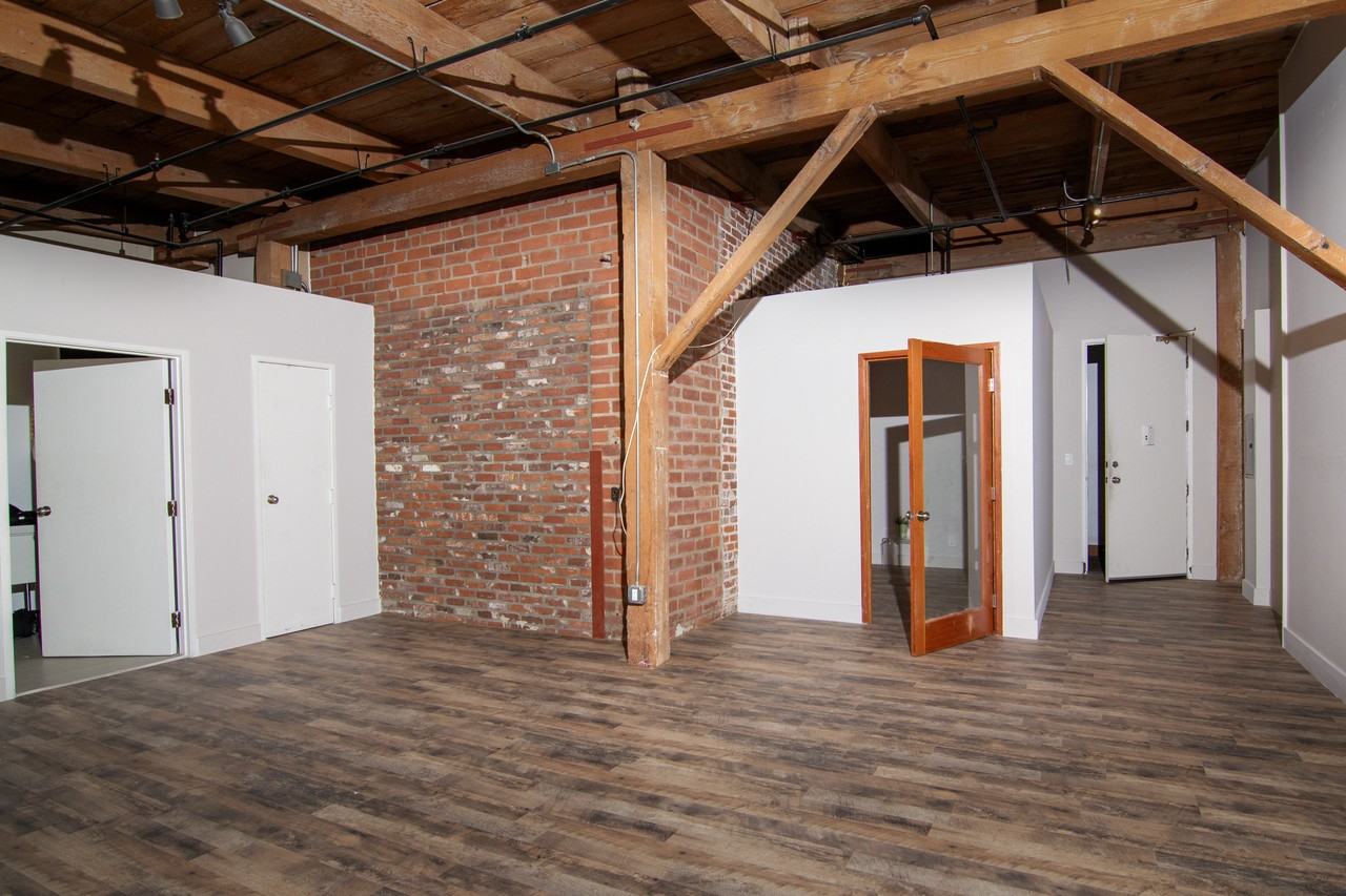 900 1st Street #301 - Photo 3 of 10