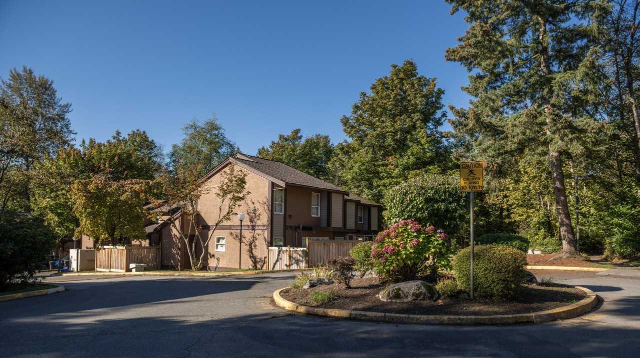 7521 Kielder Court - Photo 3 of 6