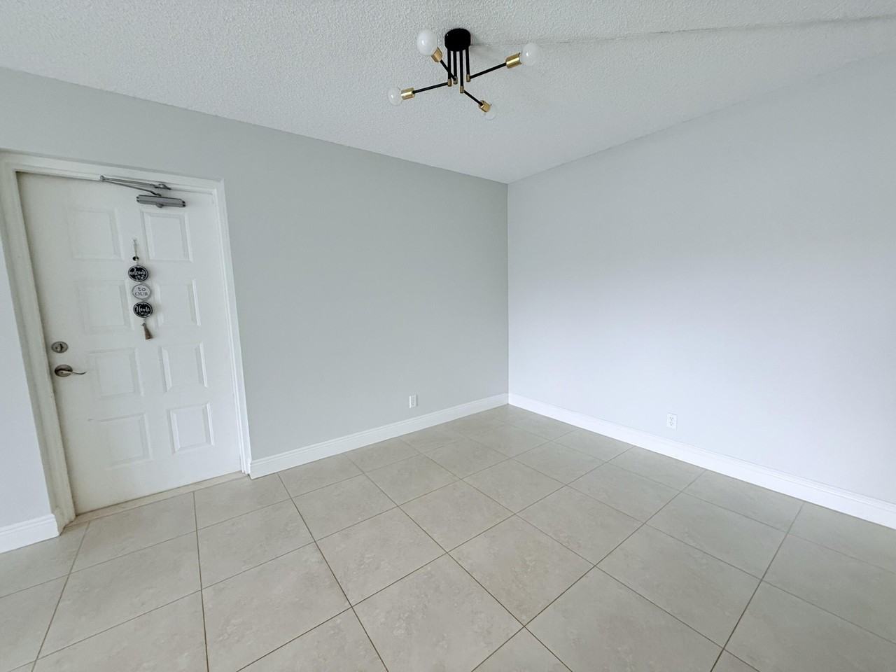 3606 Alder Dr #B2 - Photo 3 of 17