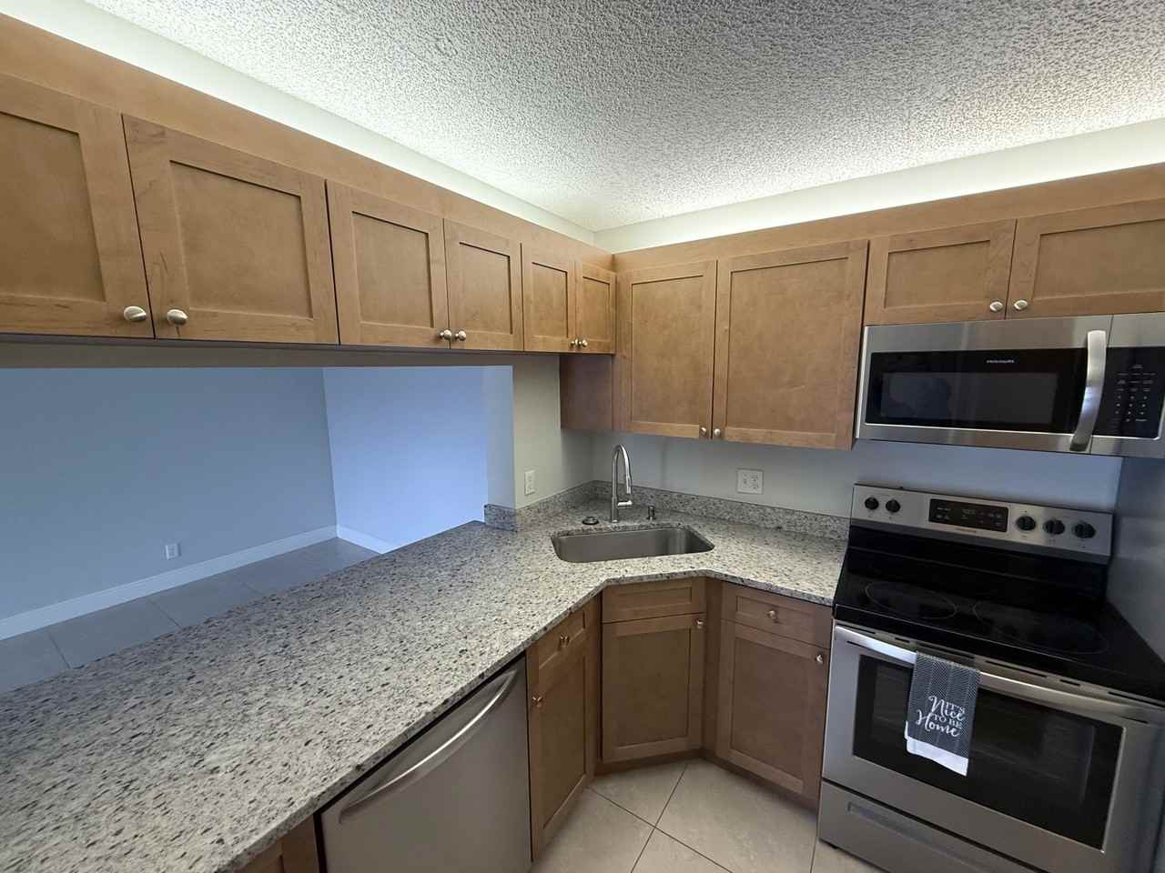 3606 Alder Dr #B2 - Photo 6 of 17