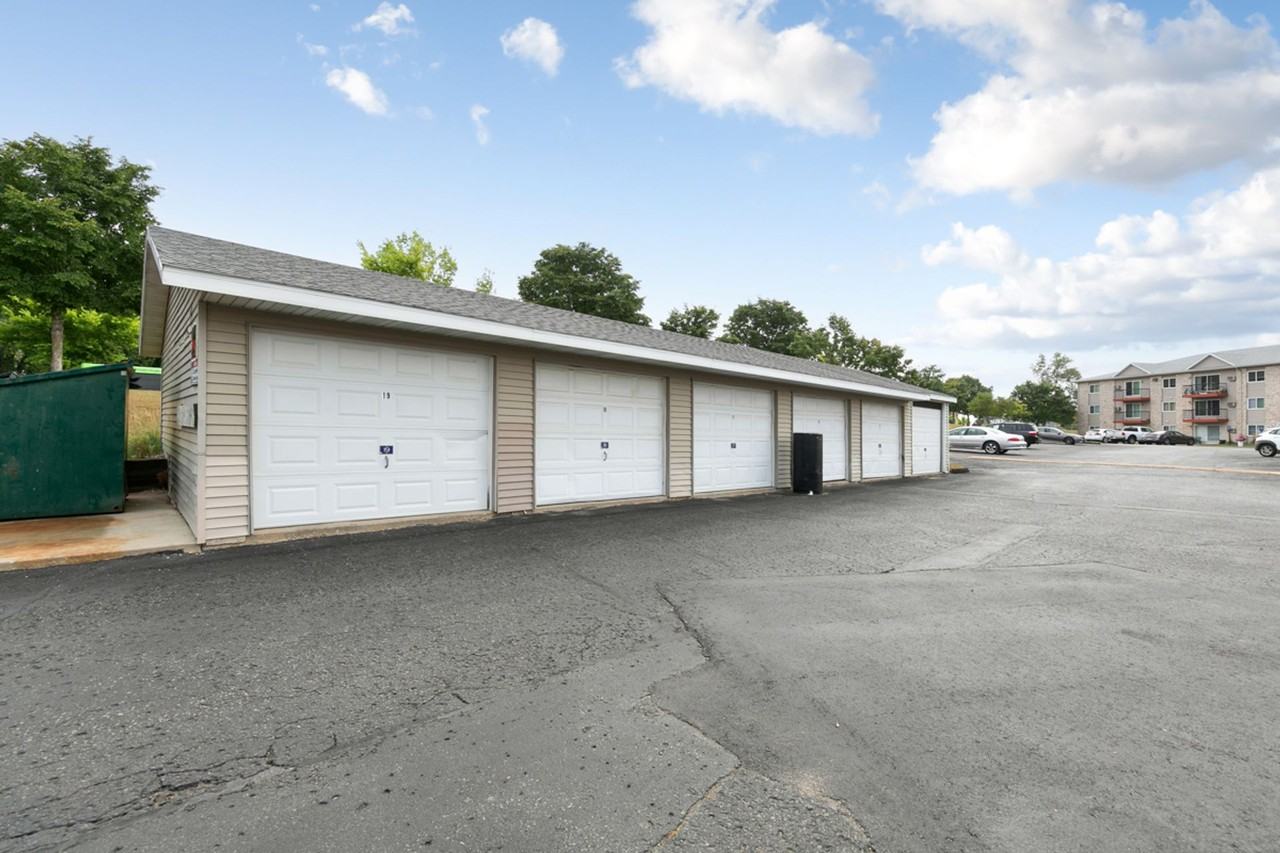 The Manor at Med City - Photo 7 of 50