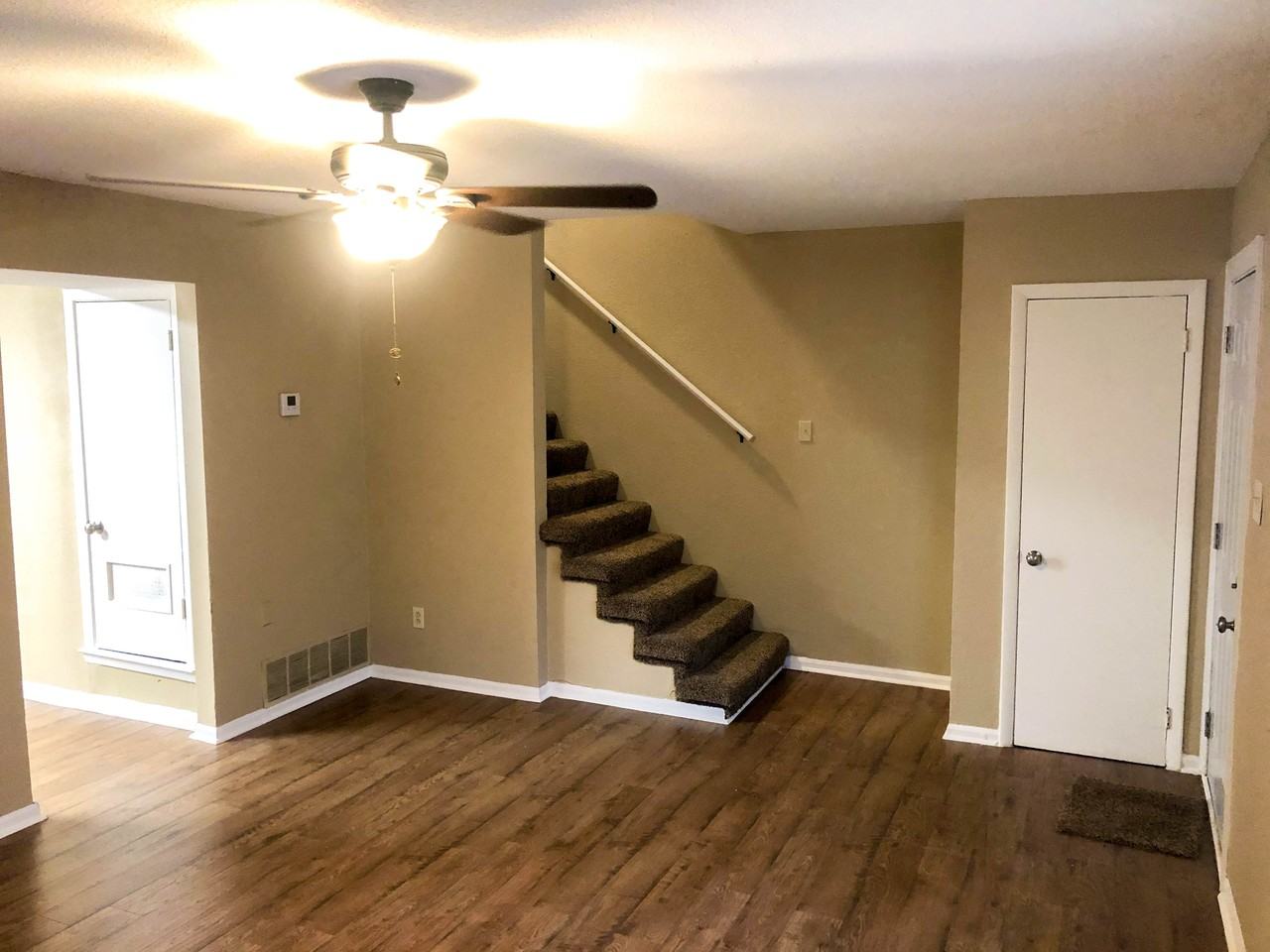 9405 Lew Circle #A - Photo 3 of 21