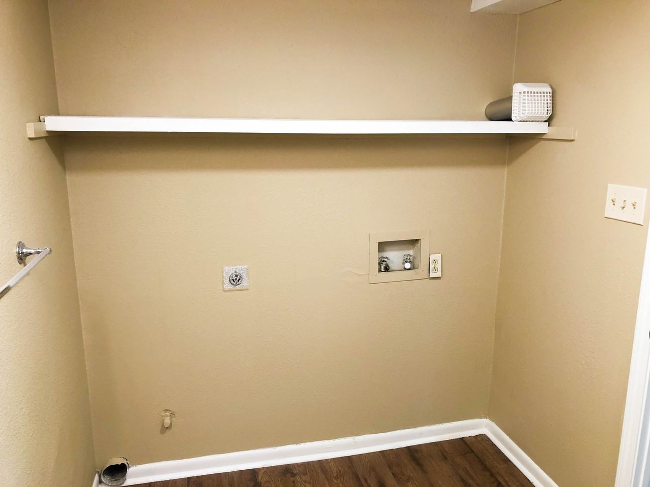 9405 Lew Circle #A - Photo 7 of 21