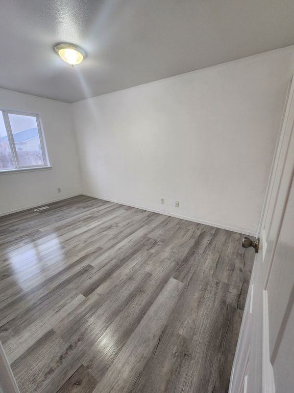 171 Ne Narrows St - Photo 3 of 13