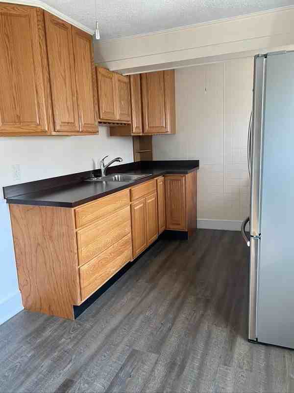 116 E Main St - Photo 3 of 9