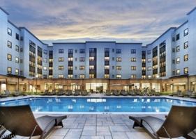 featured image of 10 Green St #244