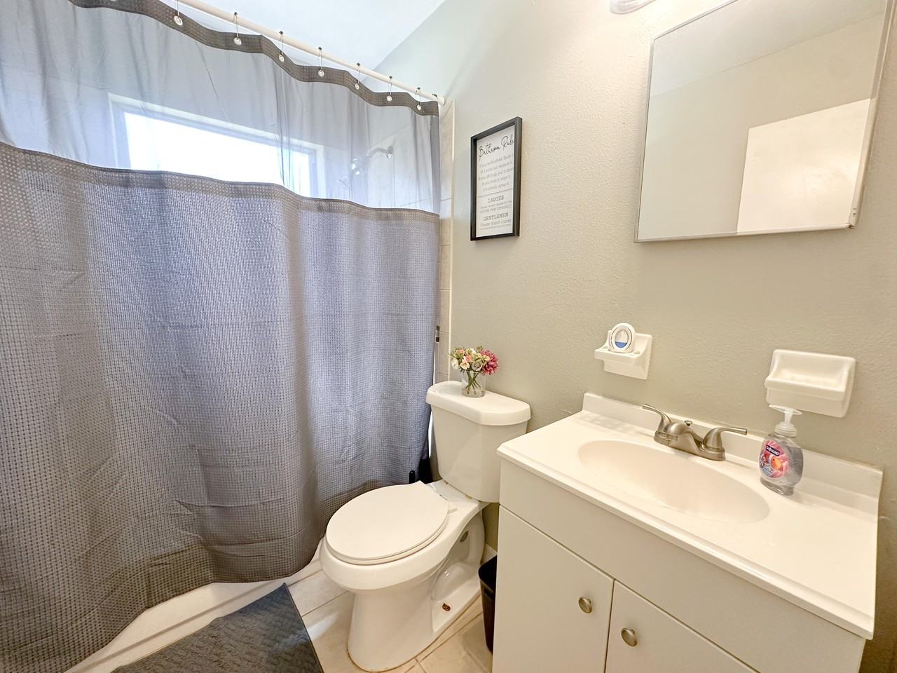 E Ohio St - Photo 2 of 12