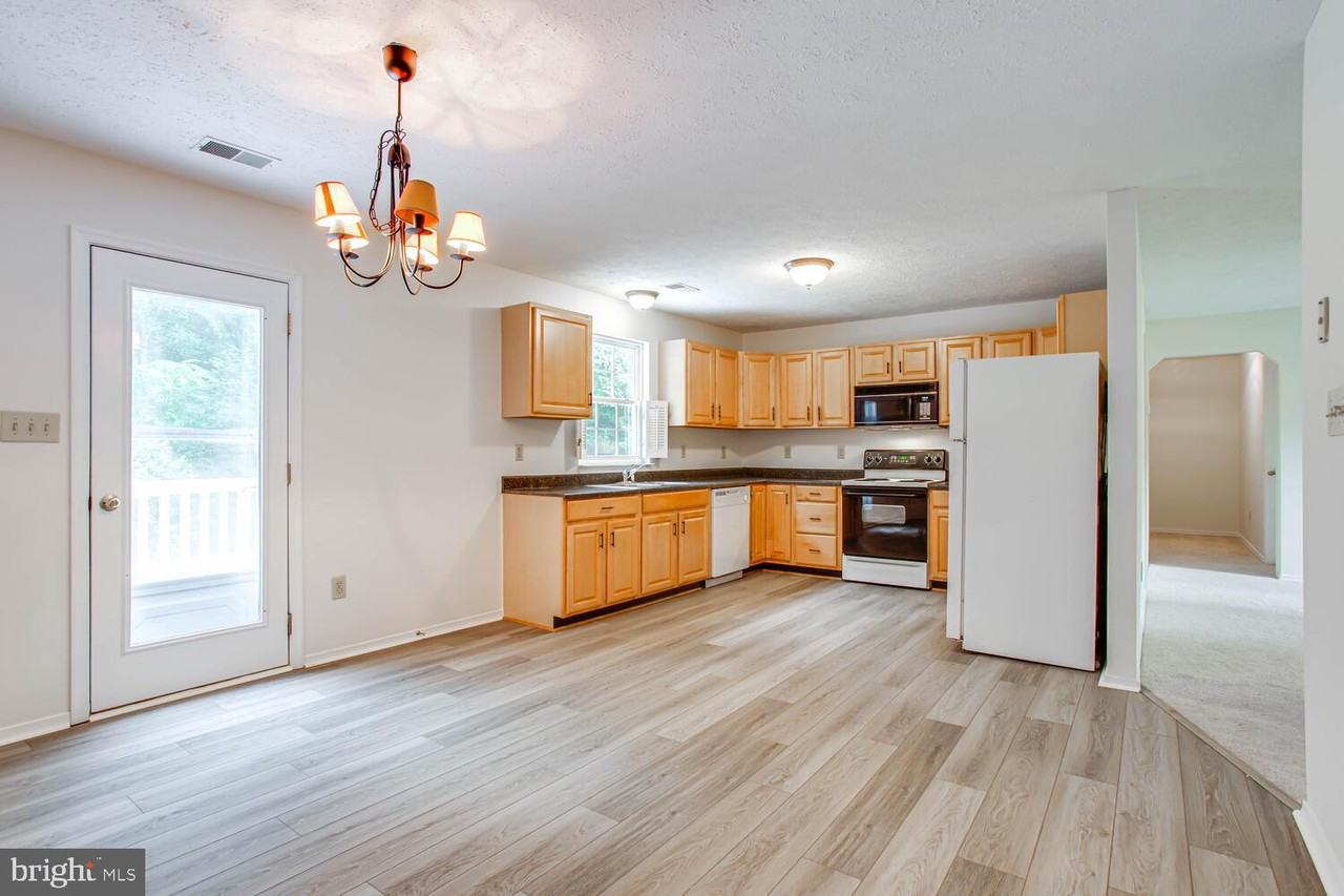 4246 Park Ave - Photo 3 of 26
