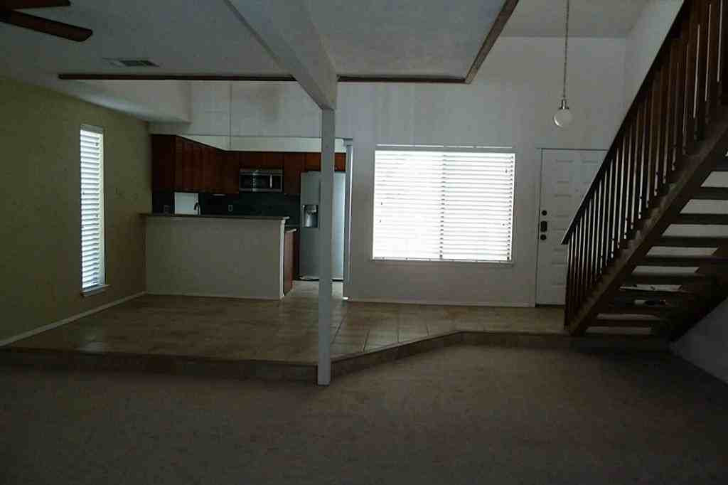 3272 Windchase Blvd - Photo 7 of 20