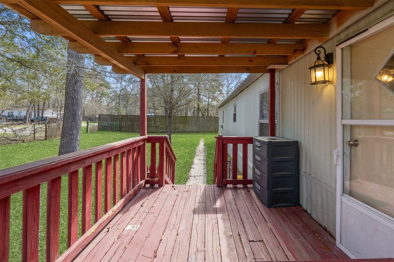 29811 Sweetwater St - Photo 7 of 26