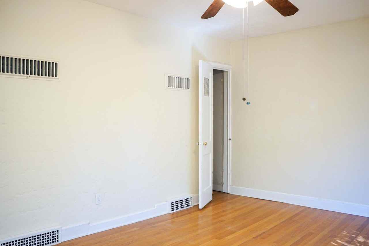 2254 Nw Glisan St #112 - Photo 5 of 9