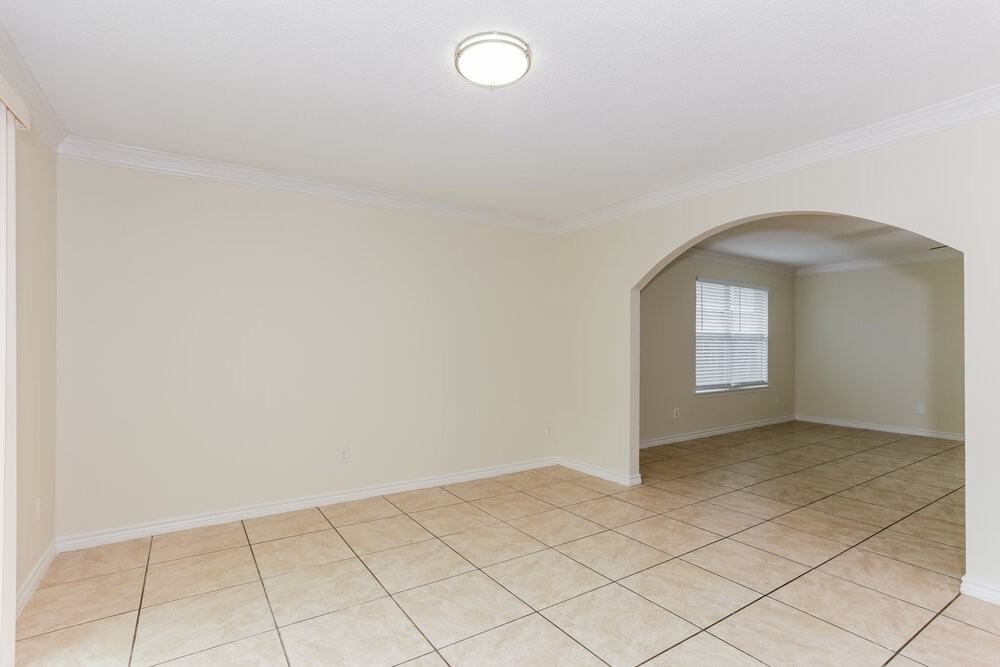 7824 Whitney Ln - Photo 3 of 16