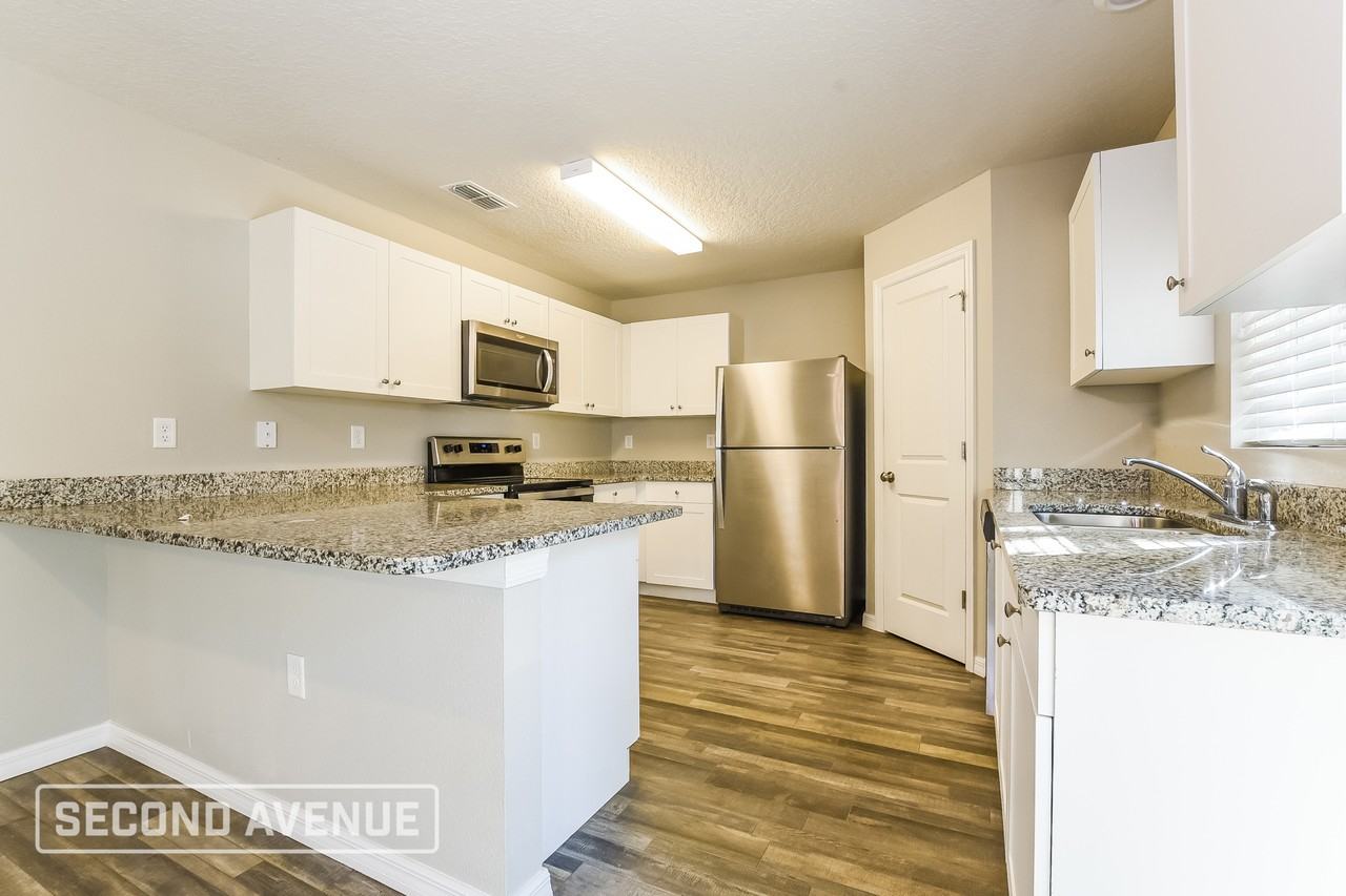 3637 W Parkview Dr - Photo 4 of 27