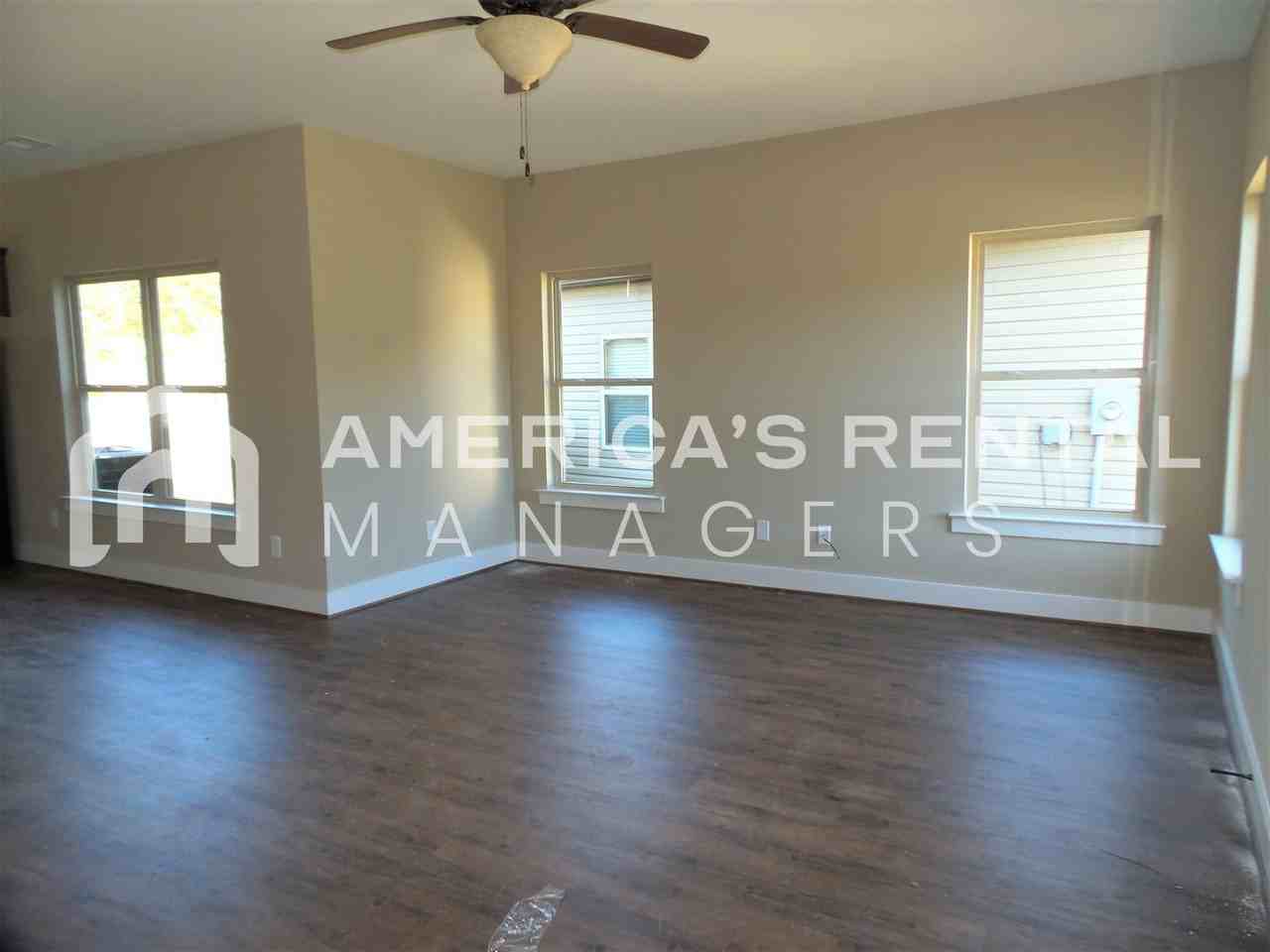 6451 Cheshire Cove Dr - Photo 3 of 19
