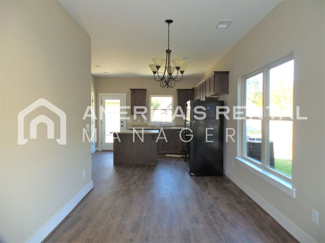 6451 Cheshire Cove Dr - Photo 4 of 19