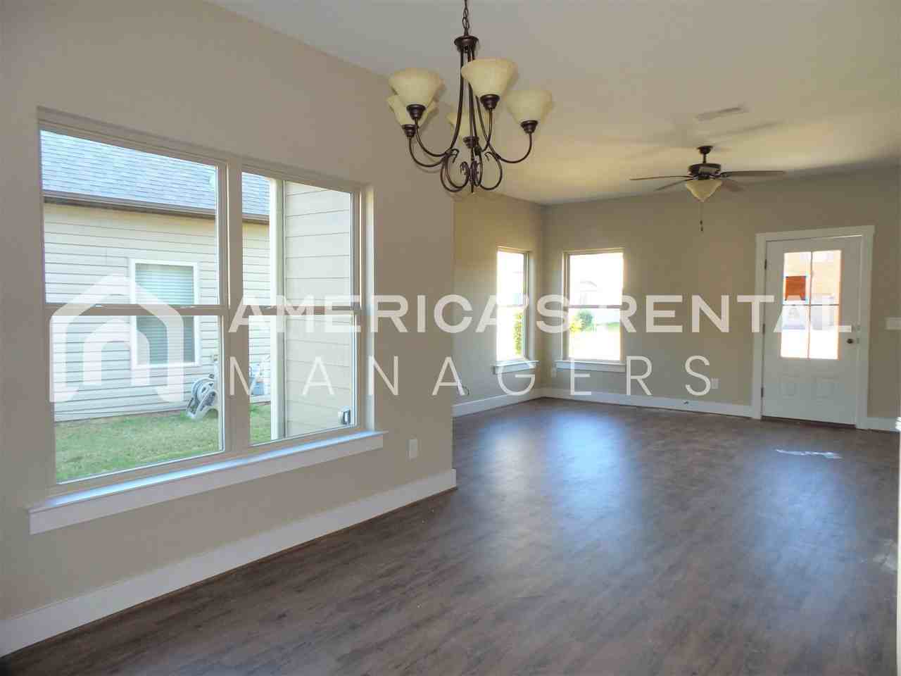 6451 Cheshire Cove Dr - Photo 7 of 19
