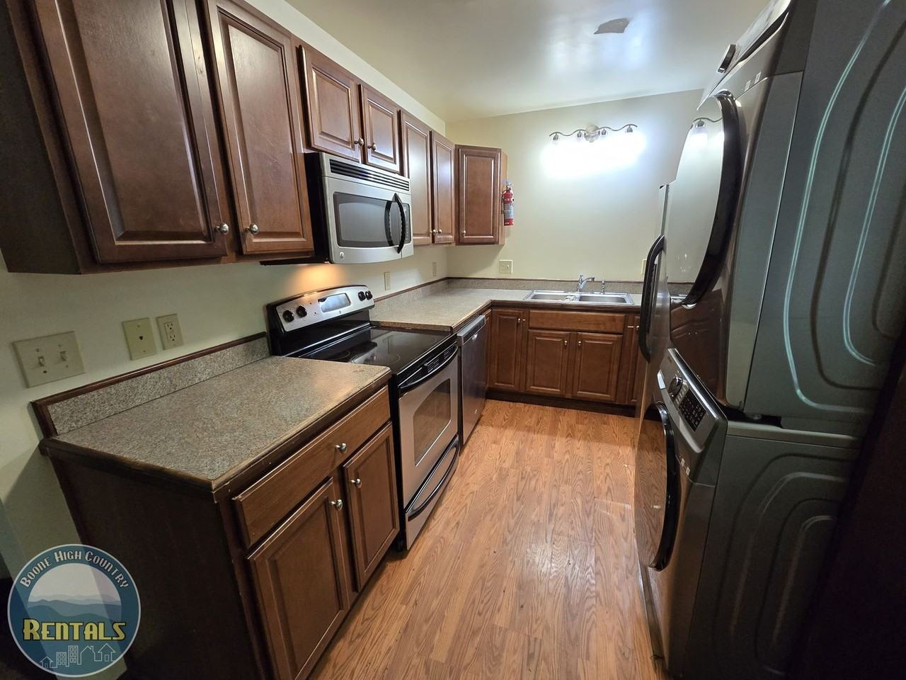 Greenbriar Community - Photo 2 of 16