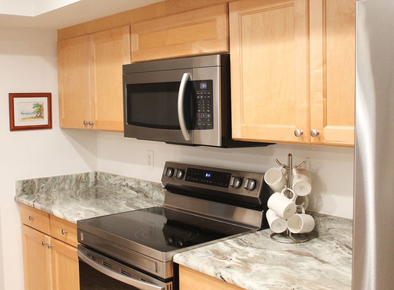 1616 Ocean Dr #104 - Photo 5 of 38