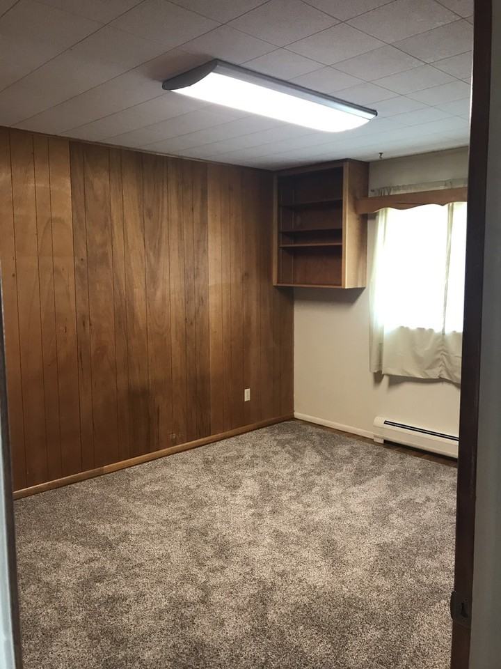 905 W Villard St - Photo 3 of 31