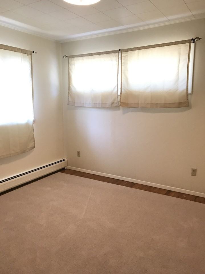 905 W Villard St - Photo 7 of 31