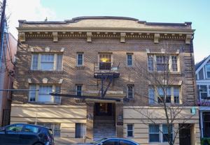 751 Sw Vista Ave #13 - Photo 1 of 1