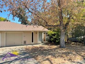 5230-5232 Arbardee Dr - Photo 1 of 1