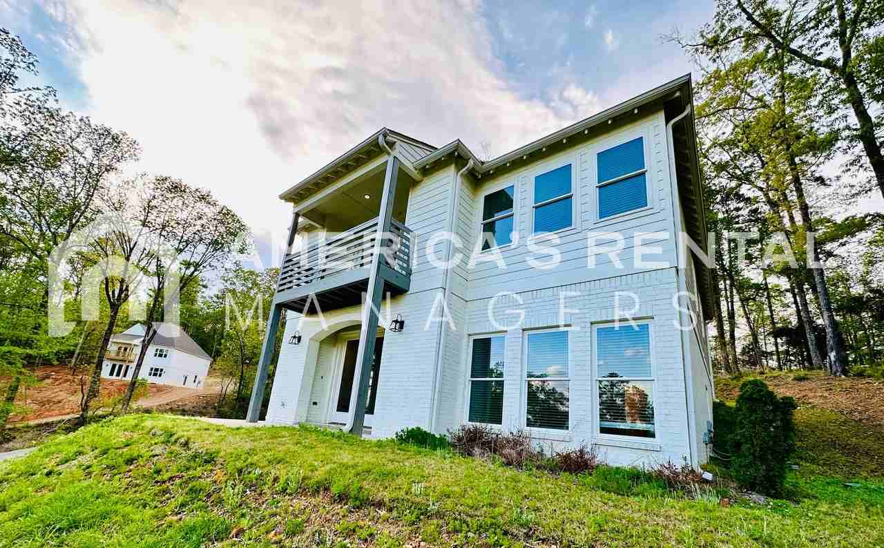 3690 Kirkstone Way - Photo 2 of 43