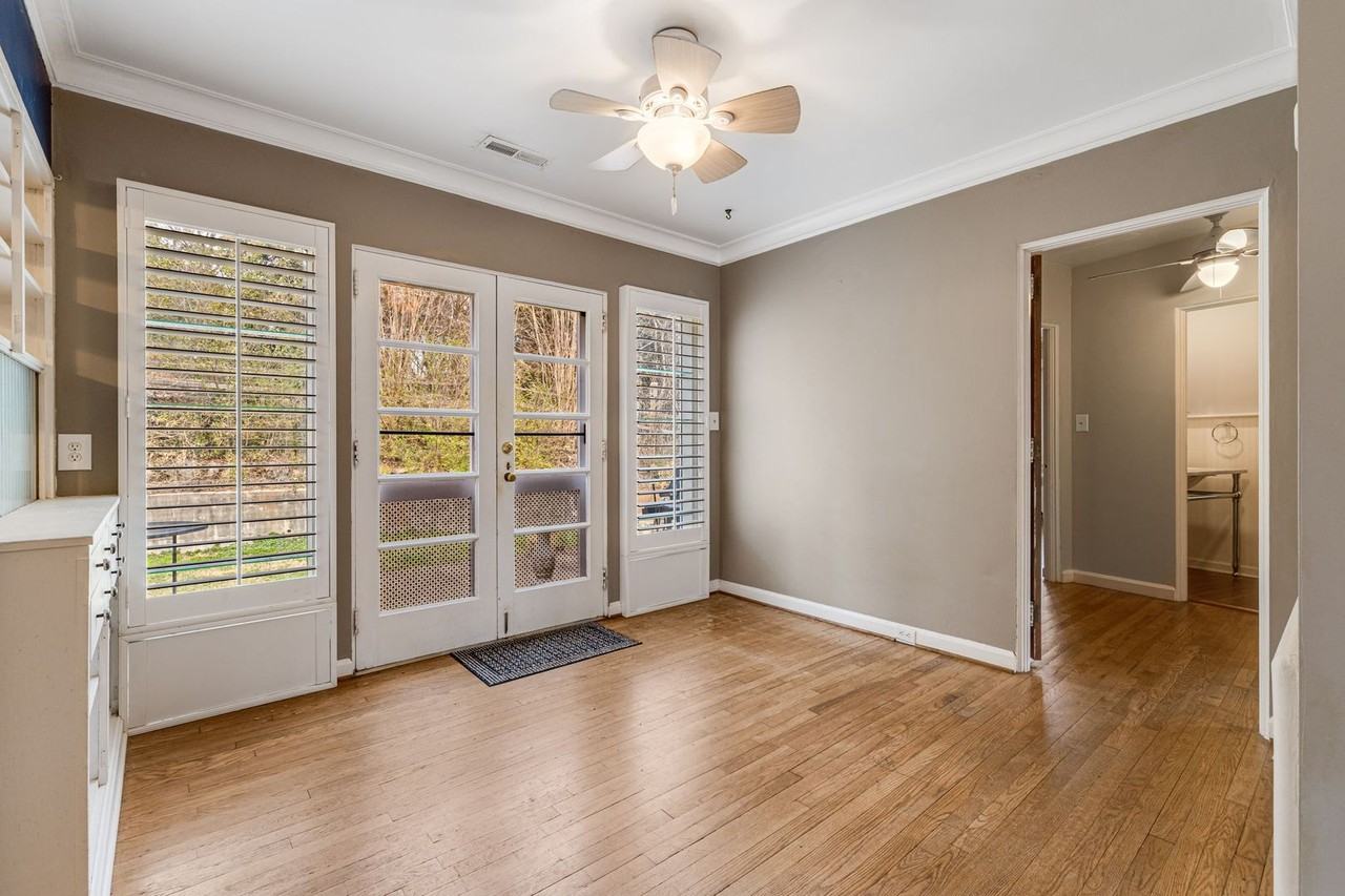 100 Lakeshore Dr - Photo 6 of 32