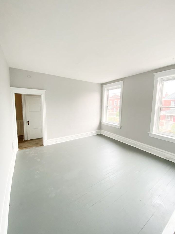 3106 Keokuk St - Photo 2 of 5