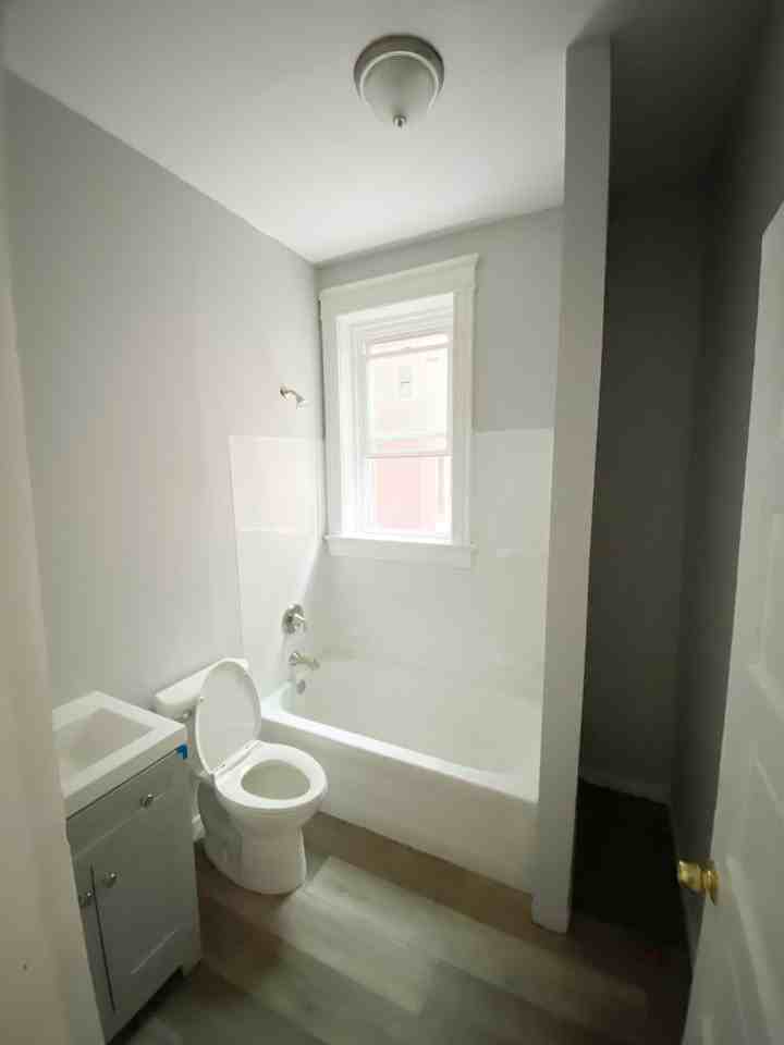 3106 Keokuk St - Photo 3 of 5