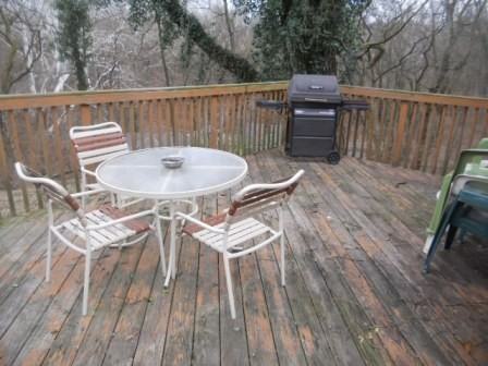 528 Trenton Ave - Photo 4 of 9