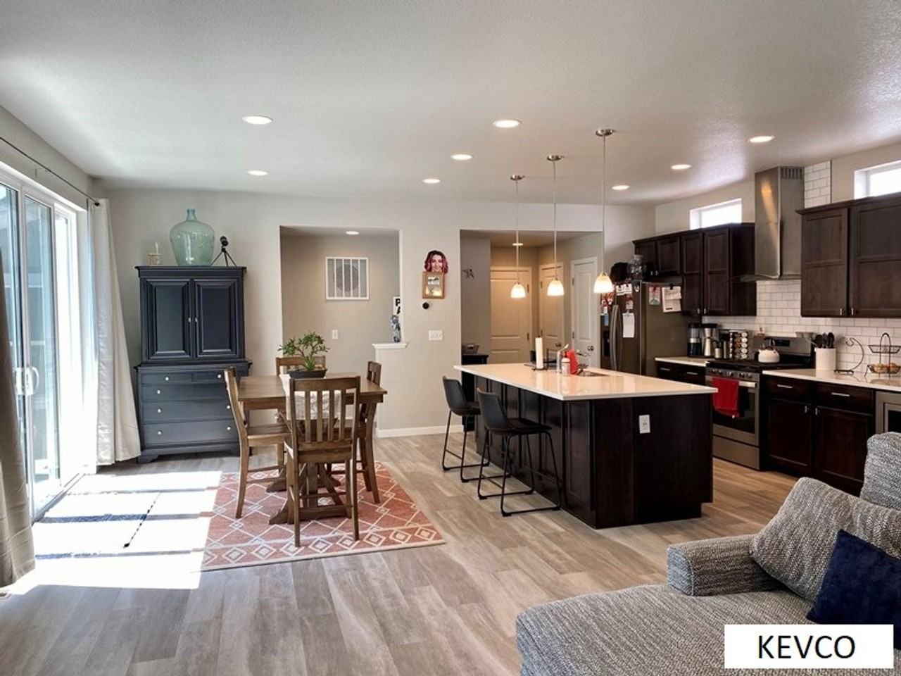 2909 Conquest St - Photo 3 of 21