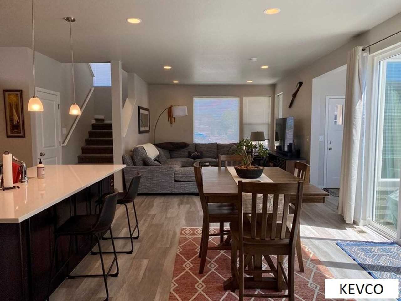 2909 Conquest St - Photo 5 of 21