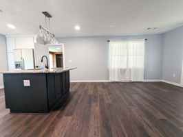 featured image of 3219 Ash St