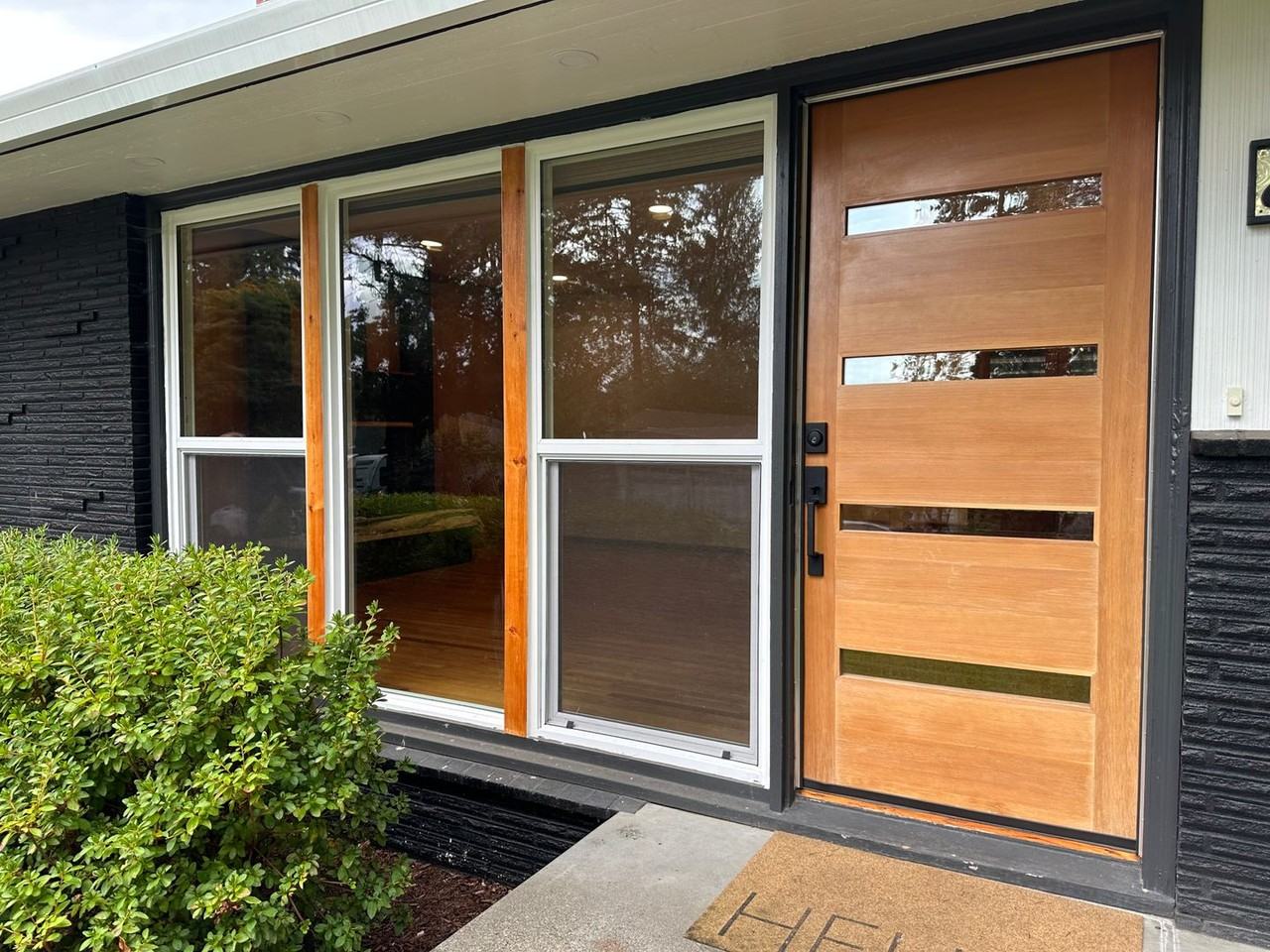 8045 Sw Wareham Cir - Photo 3 of 50