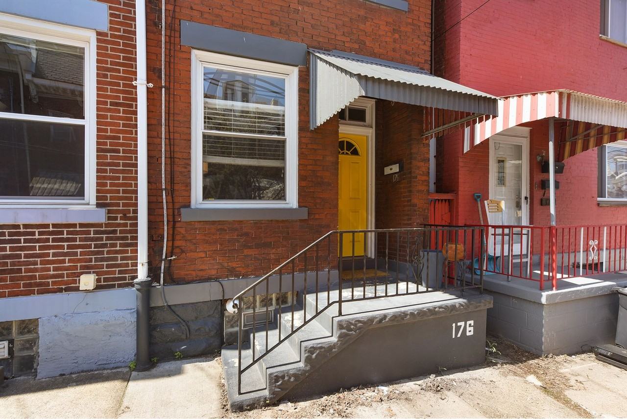 176 45th St - Photo 2 of 38