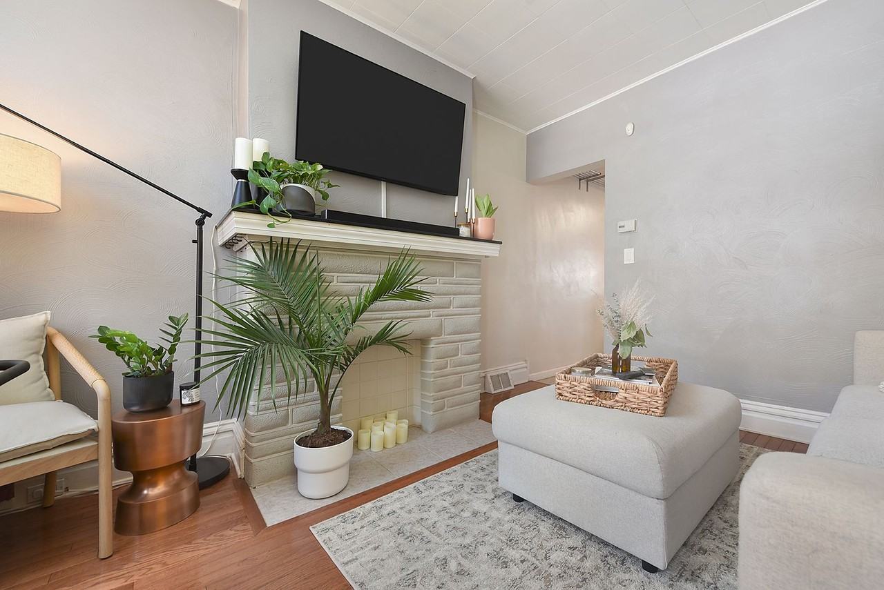 176 45th St - Photo 6 of 38