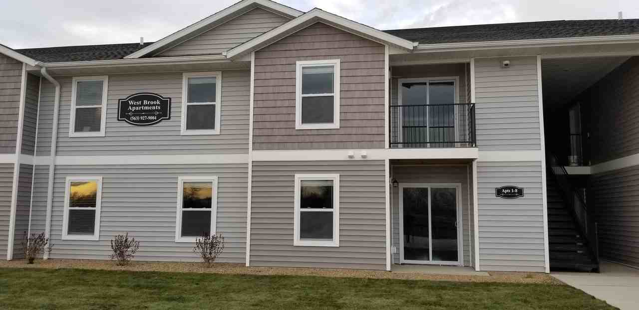 West Brook Apartments - Photo 4 of 12