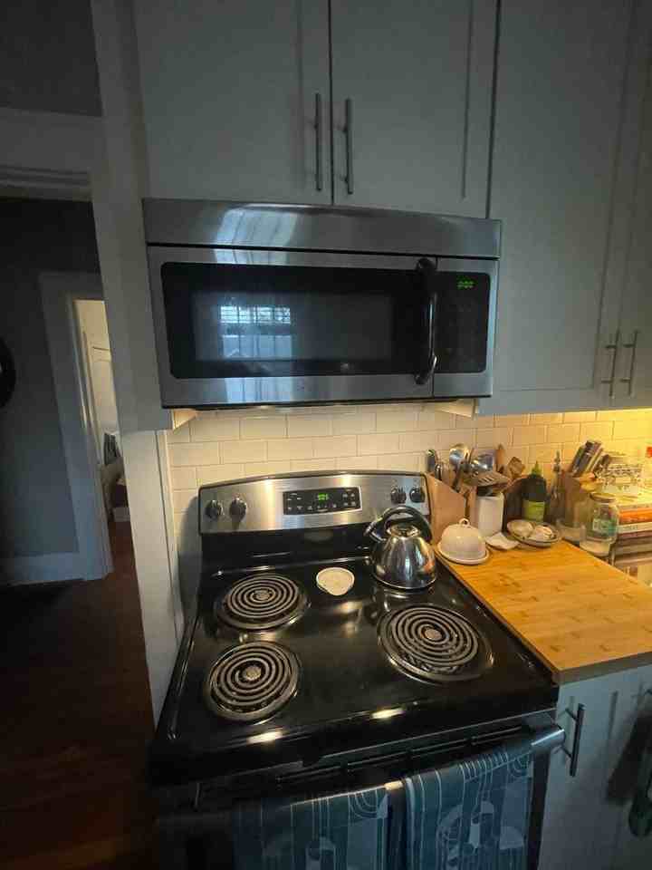 1602 E North St - Photo 3 of 11