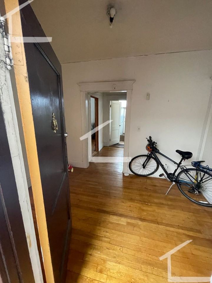 42 Park Vale Avenue - Photo 3 of 11