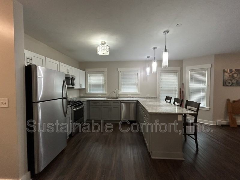 44 Stanton St - Photo 2 of 17