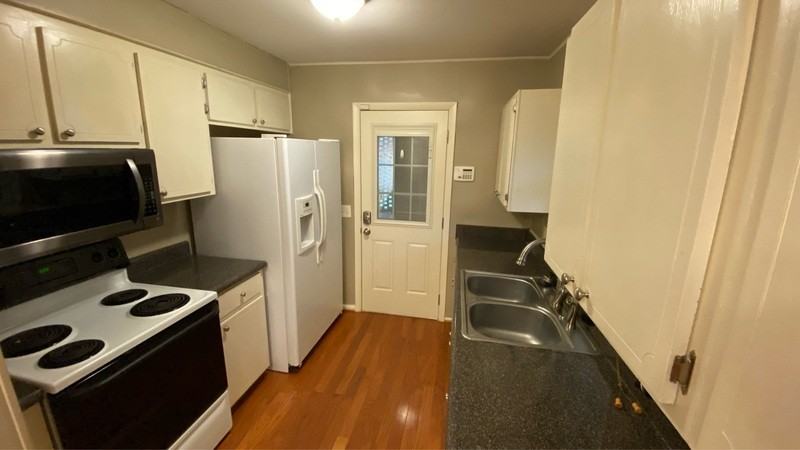 103 Walnut St - Photo 2 of 14