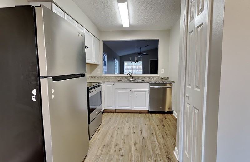 530 Scarlet Maple Ct - Photo 3 of 20
