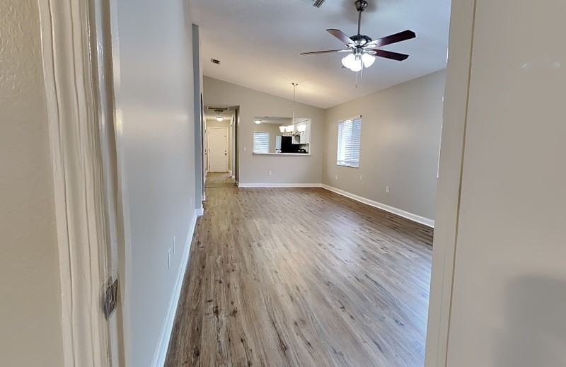 530 Scarlet Maple Ct - Photo 5 of 20