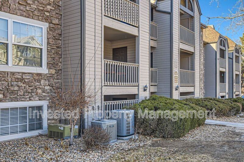 9222 E Arbor Cir #C - Photo 2 of 21